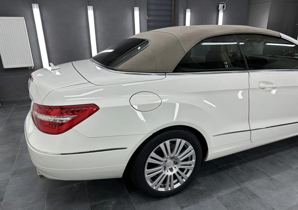 Mercedes-Benz Klasa E cena 70000 przebieg: 141000, rok produkcji 2010 z Olecko małe 781